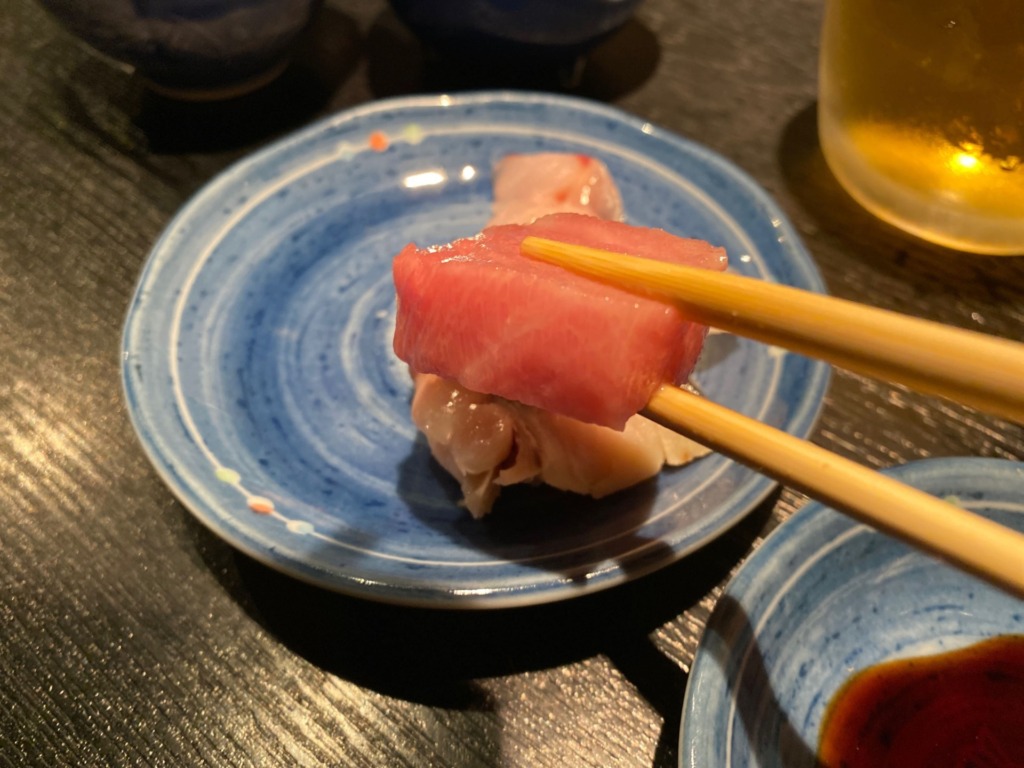 青森市のすし居酒屋 樽の大マグロ